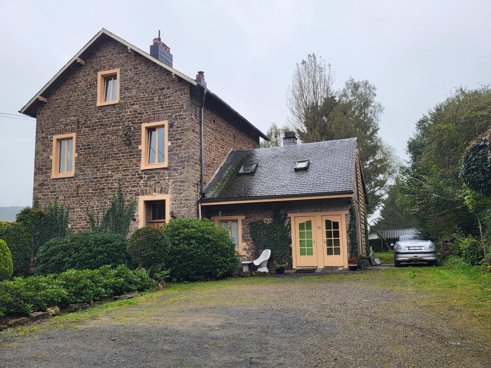 Die alte Schule St. Vith Exterior foto